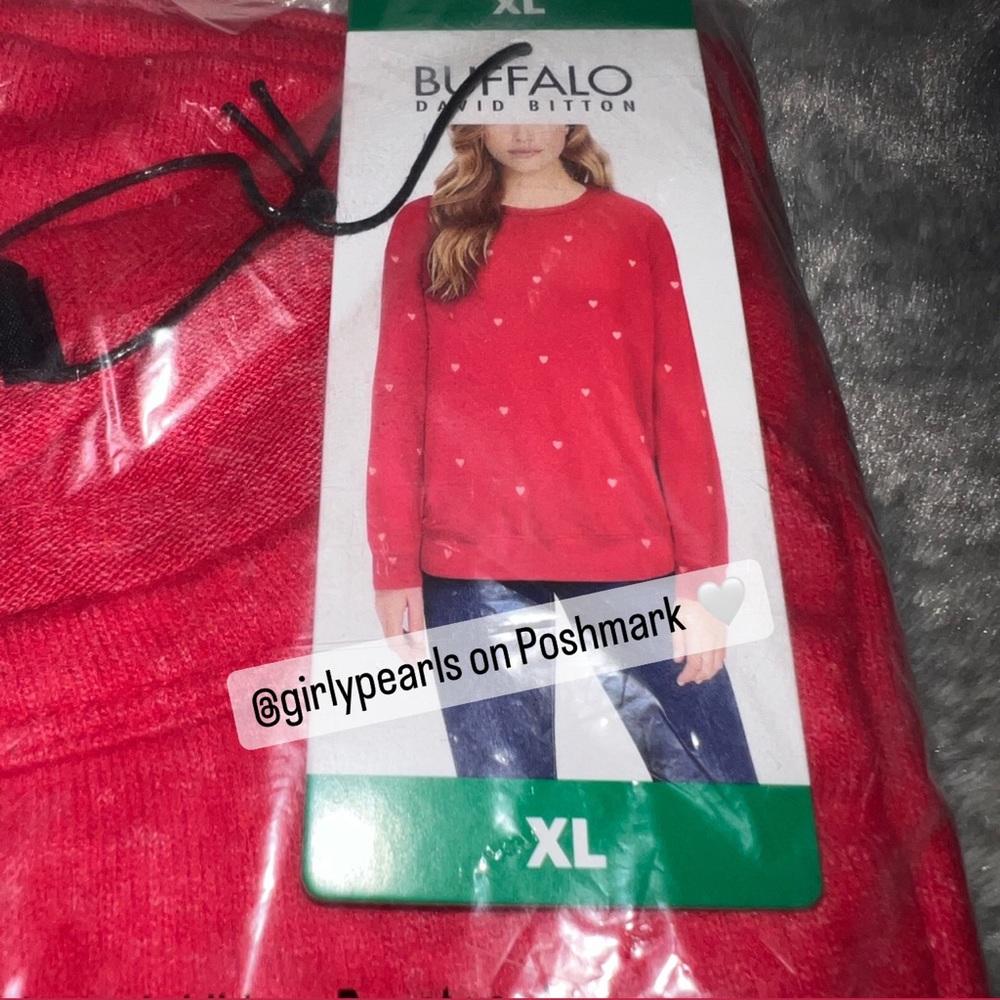 Buffalo Ladies’ Red Crew Neck Sweater Pink Hearts NEW ❤️💗